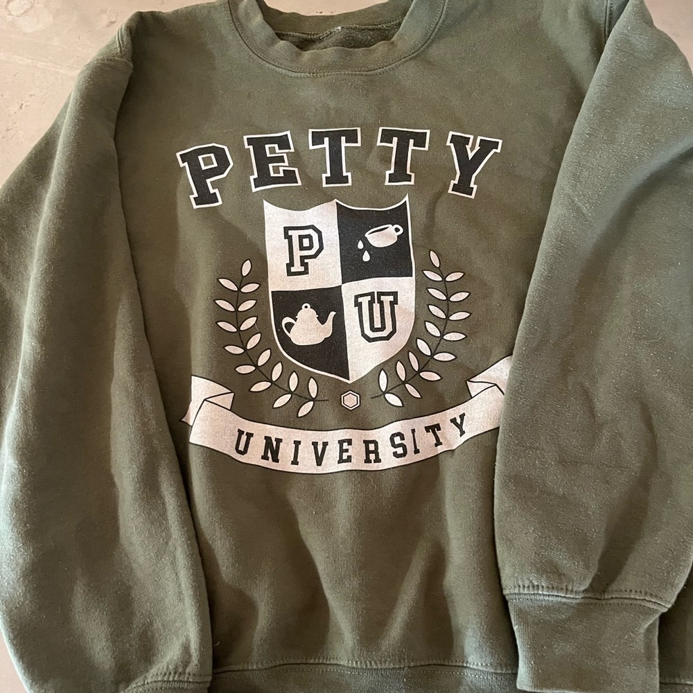 Swoop Petty university crew neck